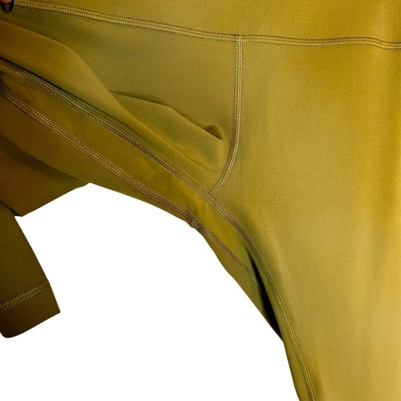 Lululemon Align High-Rise Crop 17"-Bronze Green- Size 8 (2022) - Picture 10 of 14